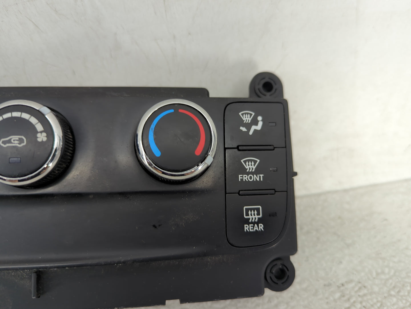 2015 Dodge Caravan Climate Control Module Temperature AC/Heater Replacement P/N:P55111249AH Fits OEM Used Auto Parts - Oemus