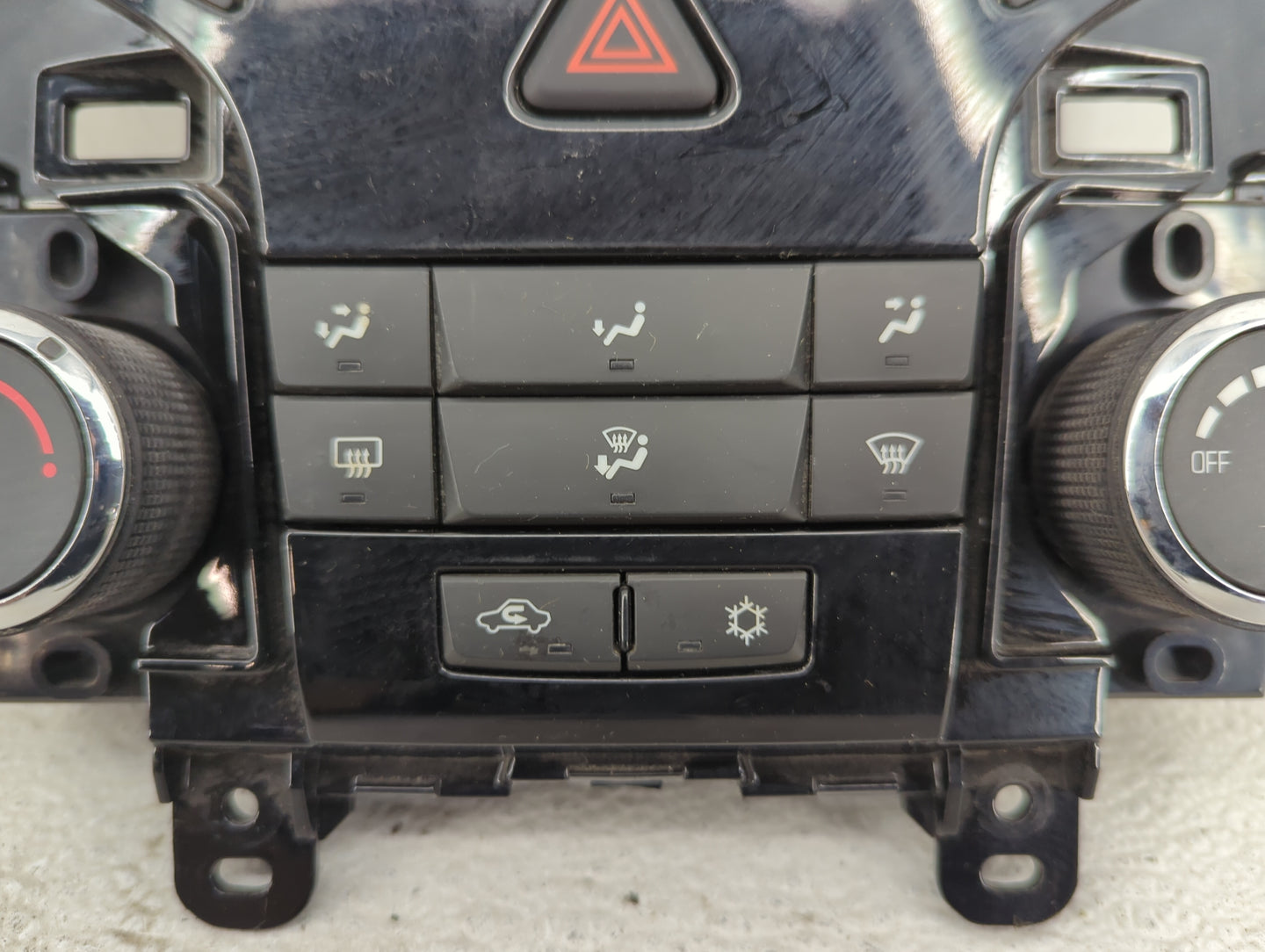 2015 Dodge Caravan Climate Control Module Temperature AC/Heater Replacement P/N:95146207 386207A043220467 Fits OEM Used Auto