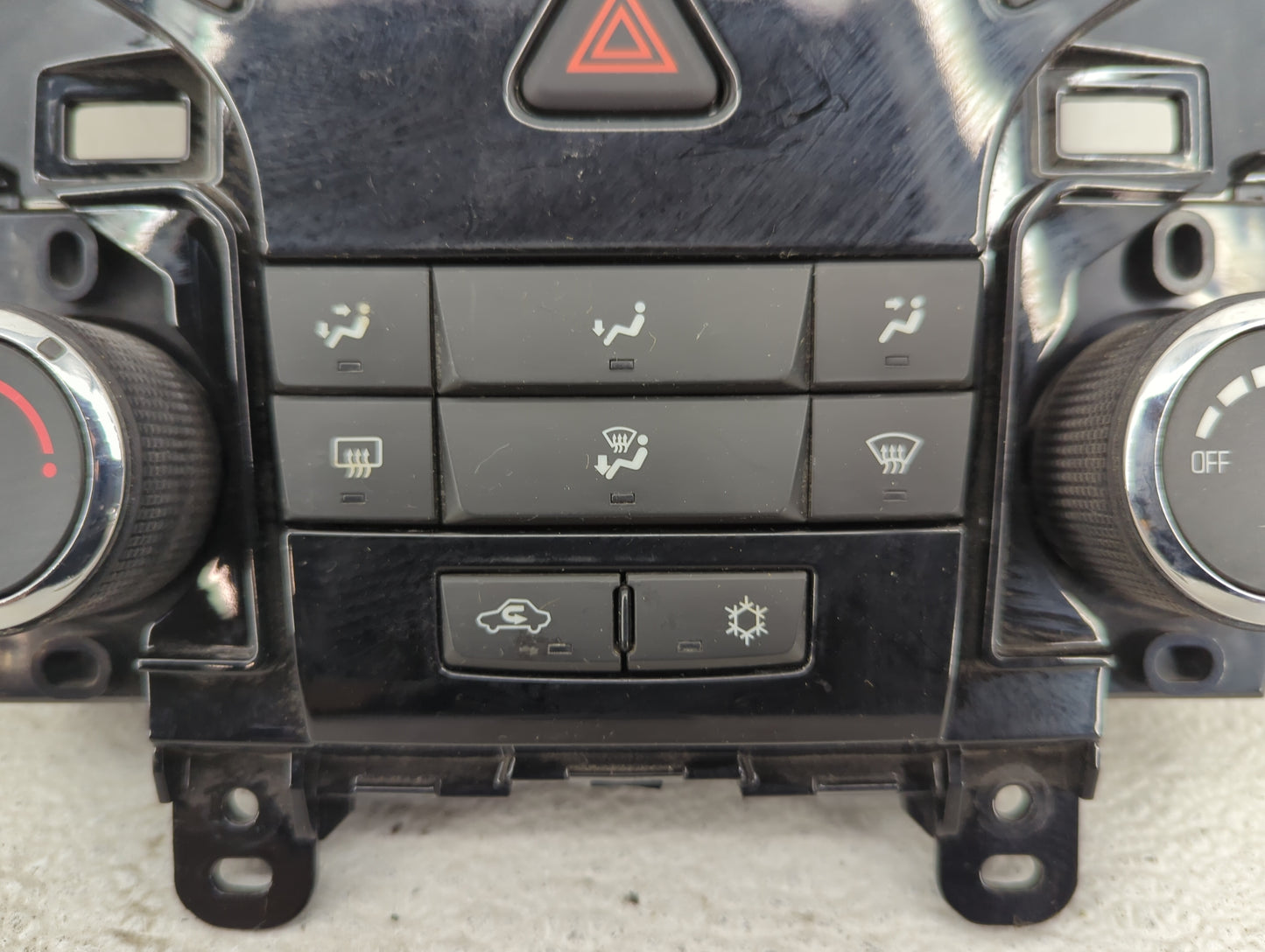 2015 Dodge Caravan Climate Control Module Temperature AC/Heater Replacement P/N:95146207 386207A043220467 Fits OEM Used Auto
