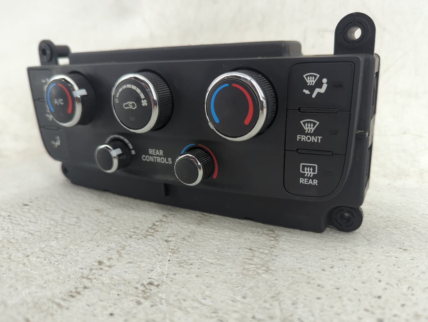 2015 Dodge Caravan Climate Control Module Temperature AC/Heater Replacement P/N:P55111240AH Fits OEM Used Auto Parts - Oemus