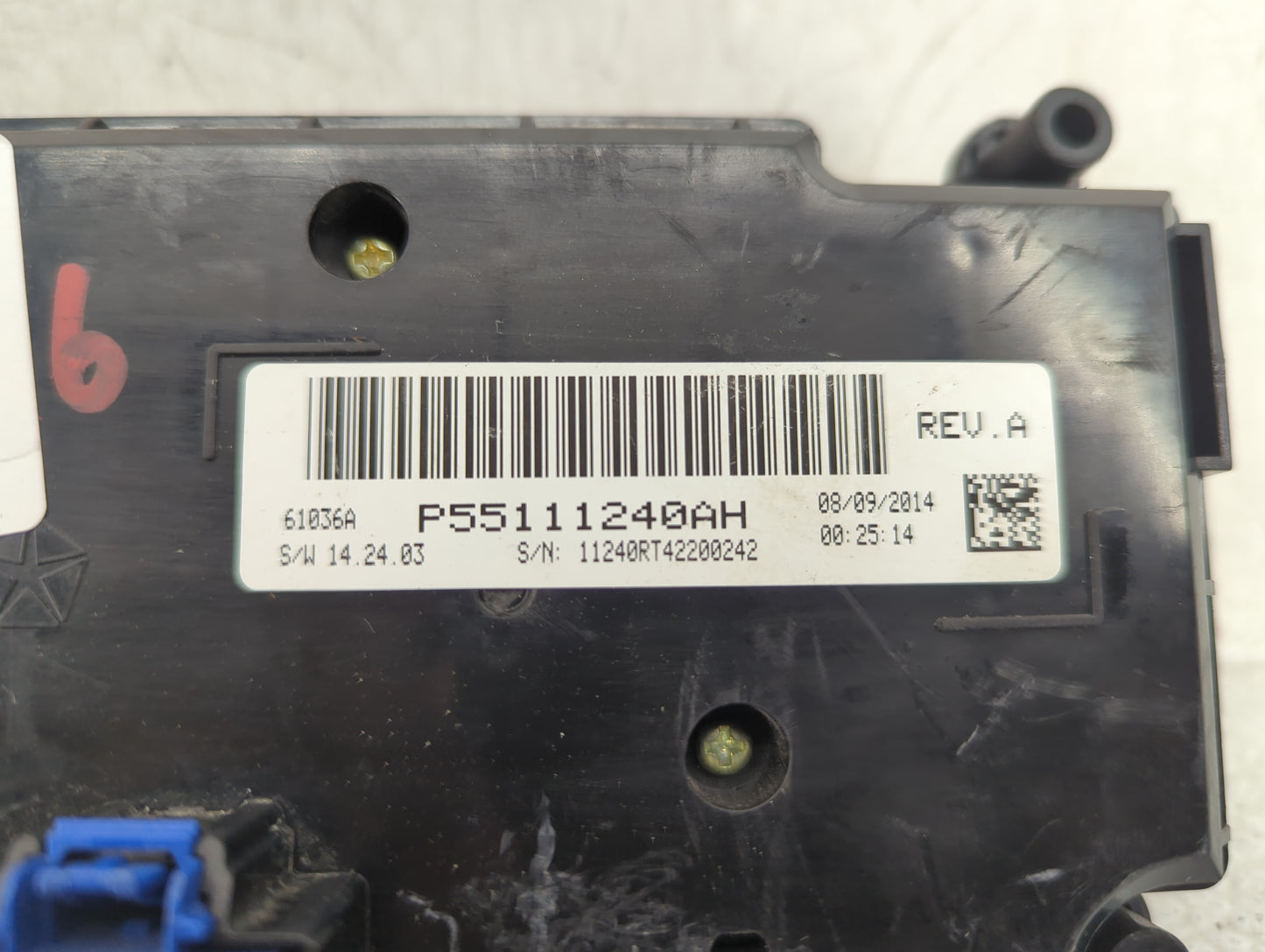 2015 Dodge Caravan Climate Control Module Temperature AC/Heater Replacement P/N:P55111240AH Fits OEM Used Auto Parts - Oemus