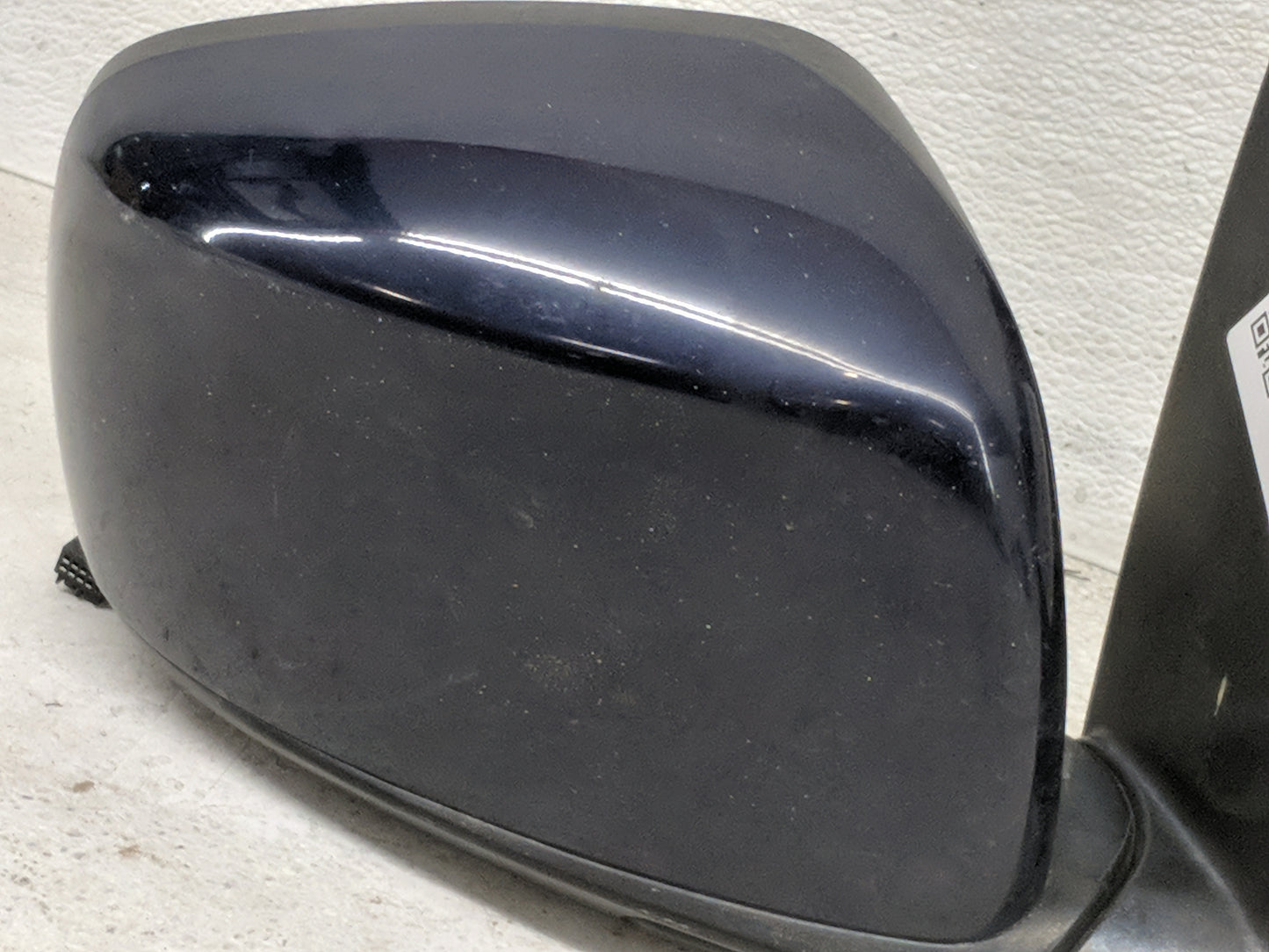 2015 Dodge Caravan Passenger Side View Mirror - Right Door Mirror OEM Used - Oemusedautoparts1.com