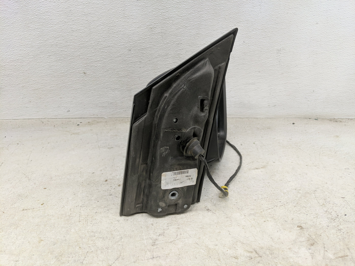 2015 Dodge Caravan Passenger Side View Mirror - Right Door Mirror OEM Used - Oemusedautoparts1.com