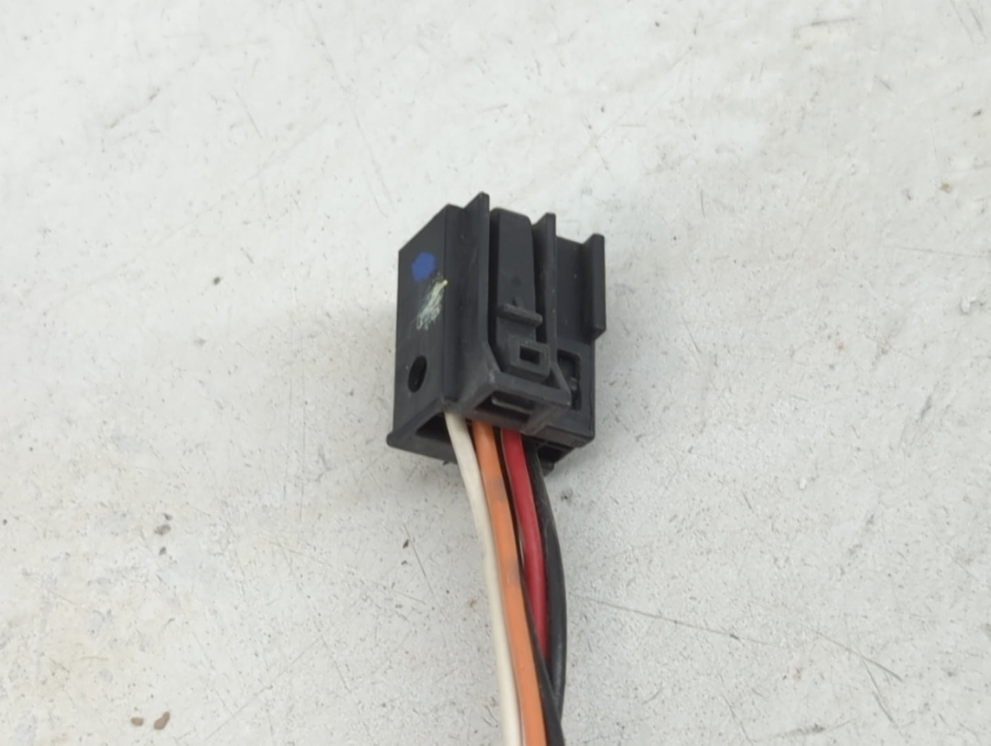2015 Dodge Caravan Driver Side View Mirror - Left Door Mirror OEM Used - Oemusedautoparts1.com