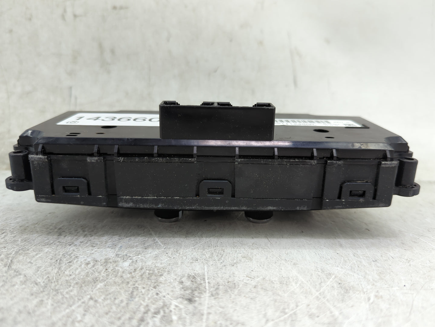 2015 Dodge Caravan Climate Control Module Temperature AC/Heater Replacement P/N:P55111240AH Fits OEM Used Auto Parts - Oemus