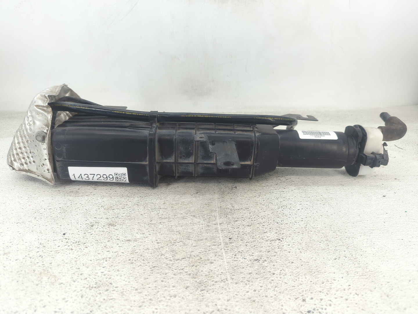 2015 Dodge Caravan Fuel Vapor Charcoal Canister - Oemusedautoparts1.com