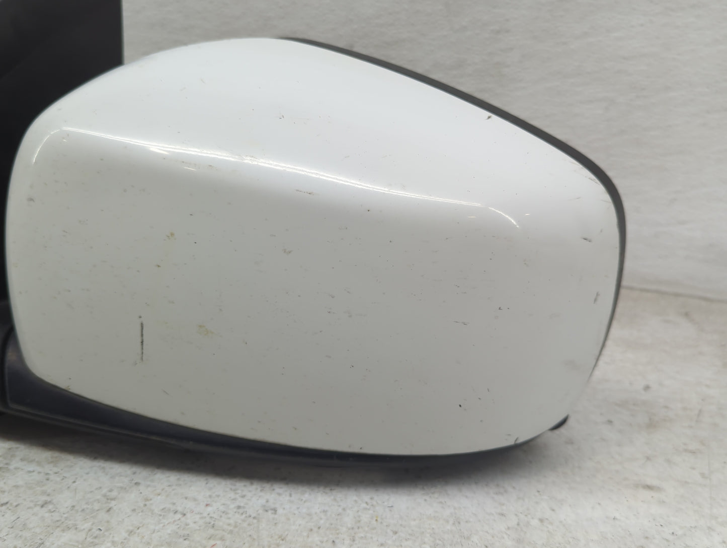 2015 Dodge Caravan Driver Side View Mirror - Left Door Mirror OEM Used - Oemusedautoparts1.com