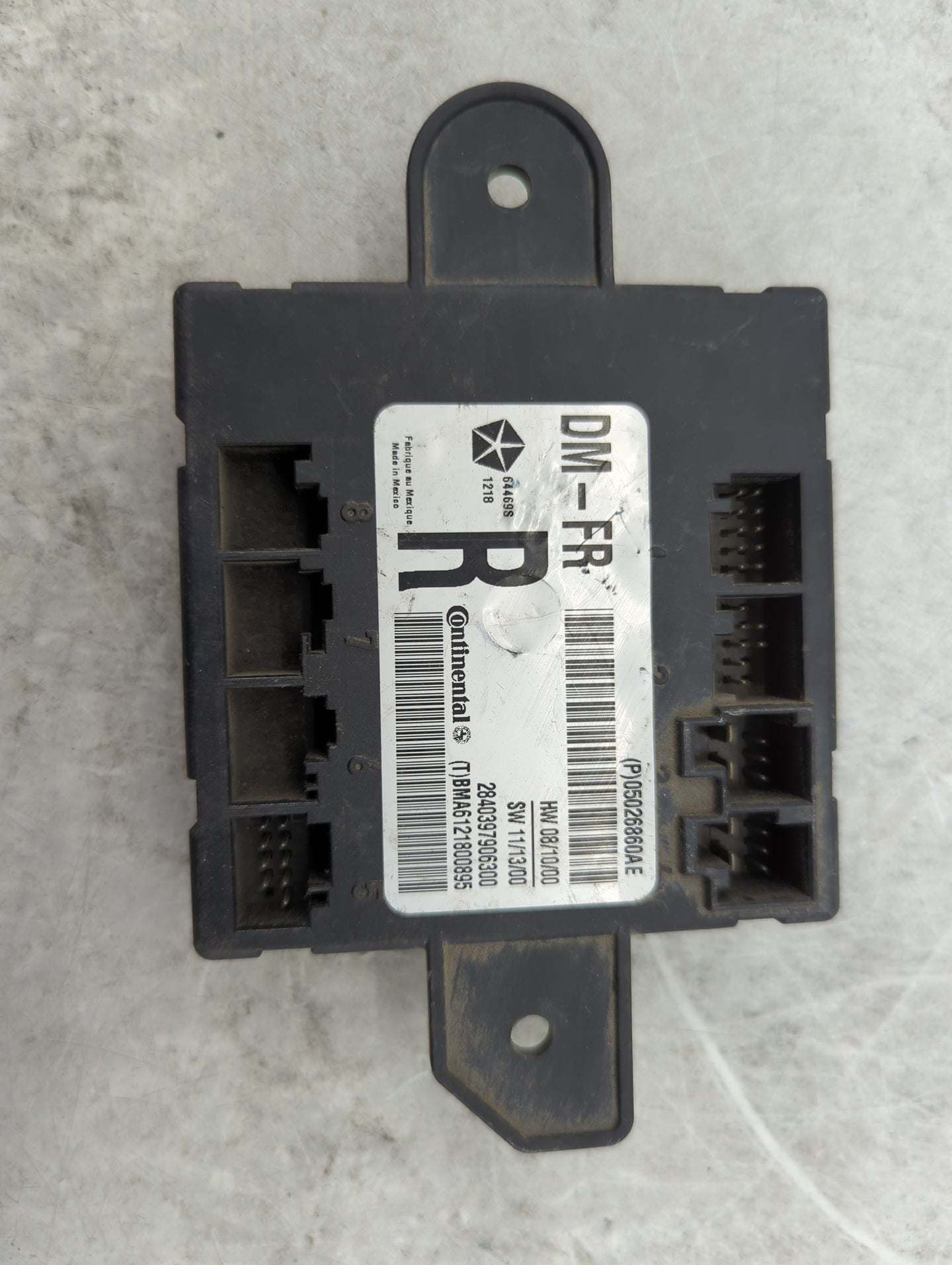 Dodge Caravan Body Control Module Bcm Inner Cabin Fuse Box - Oemusedautoparts1.com
