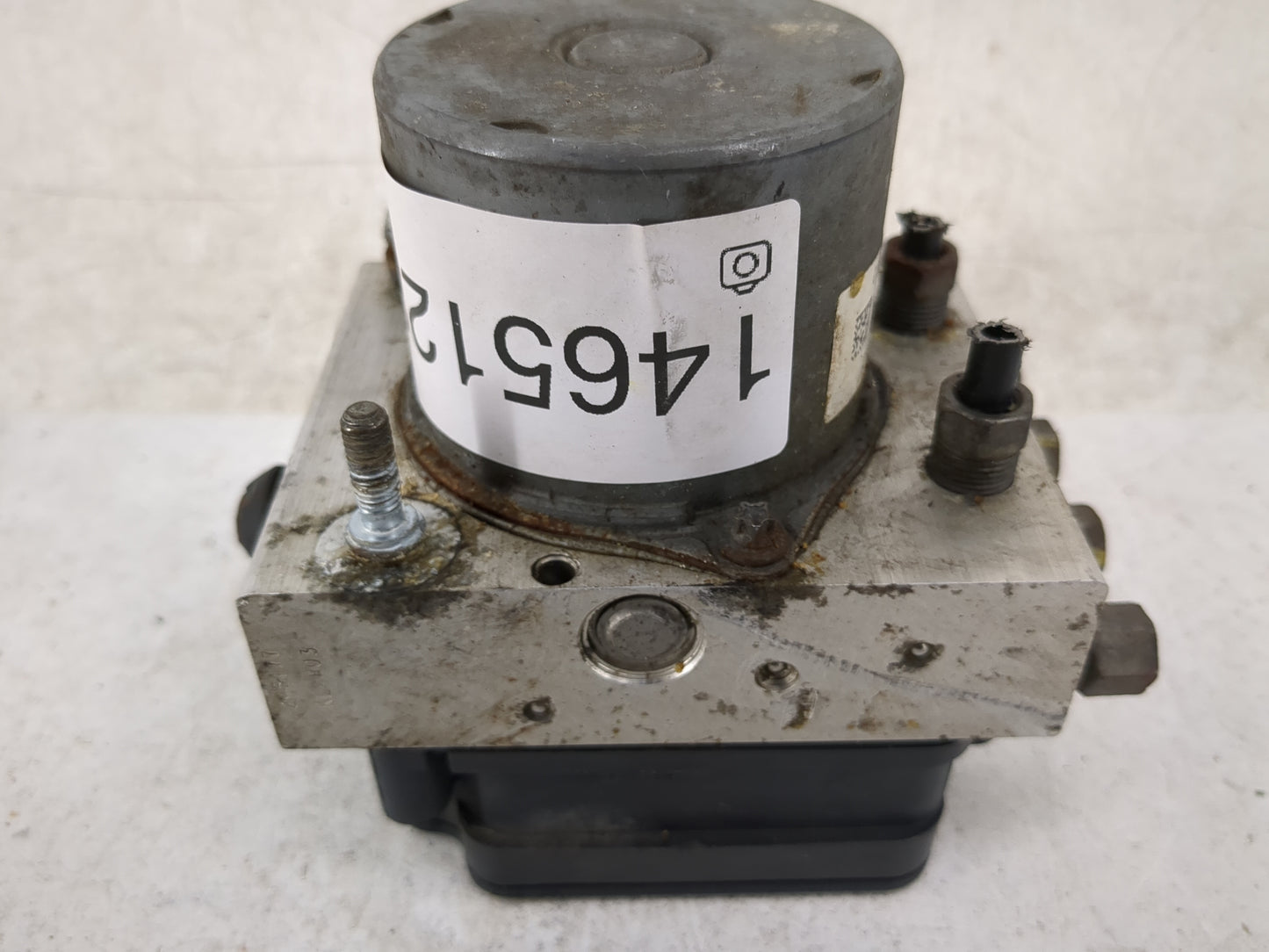 2015 Dodge Caravan ABS Pump Control Module Replacement P/N:P68183803AC 68183803AC Fits Fits 2014 OEM Used Auto Parts - Oemus