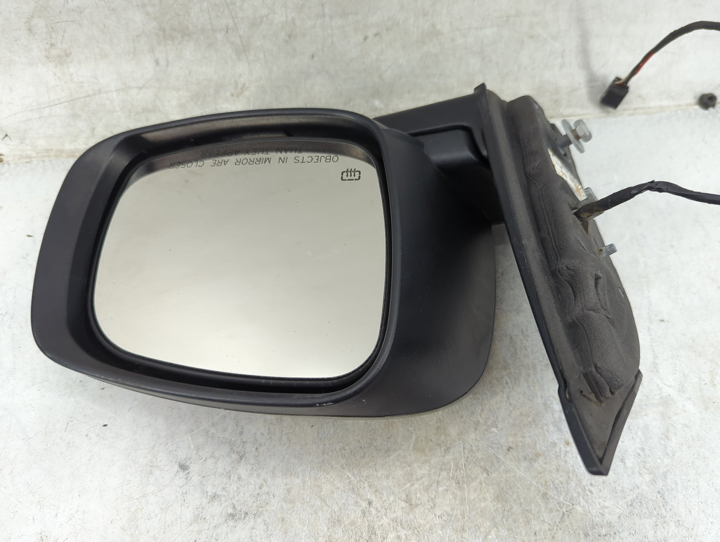 2015 Dodge Caravan Passenger Side View Mirror - Right Door Mirror OEM Used - Oemusedautoparts1.com