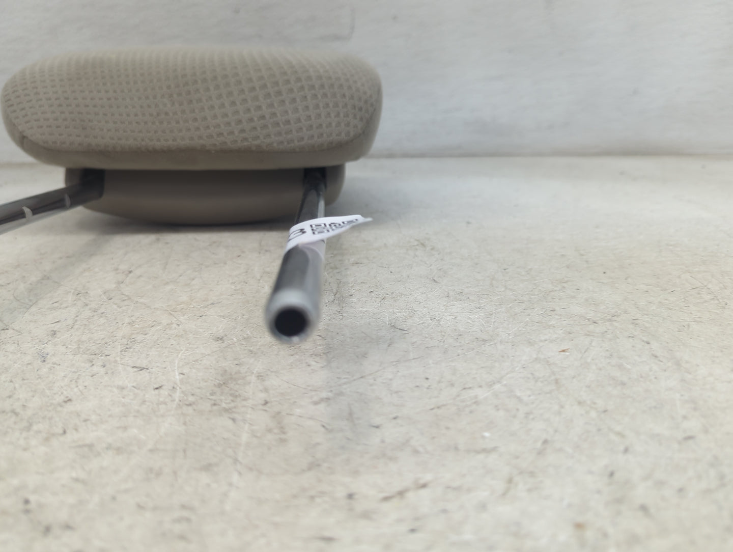 2015 Dodge Caravan Headrest Head Rest Front Driver Passenger Seat Fits OEM Used Auto Parts - Oemusedautoparts1.com