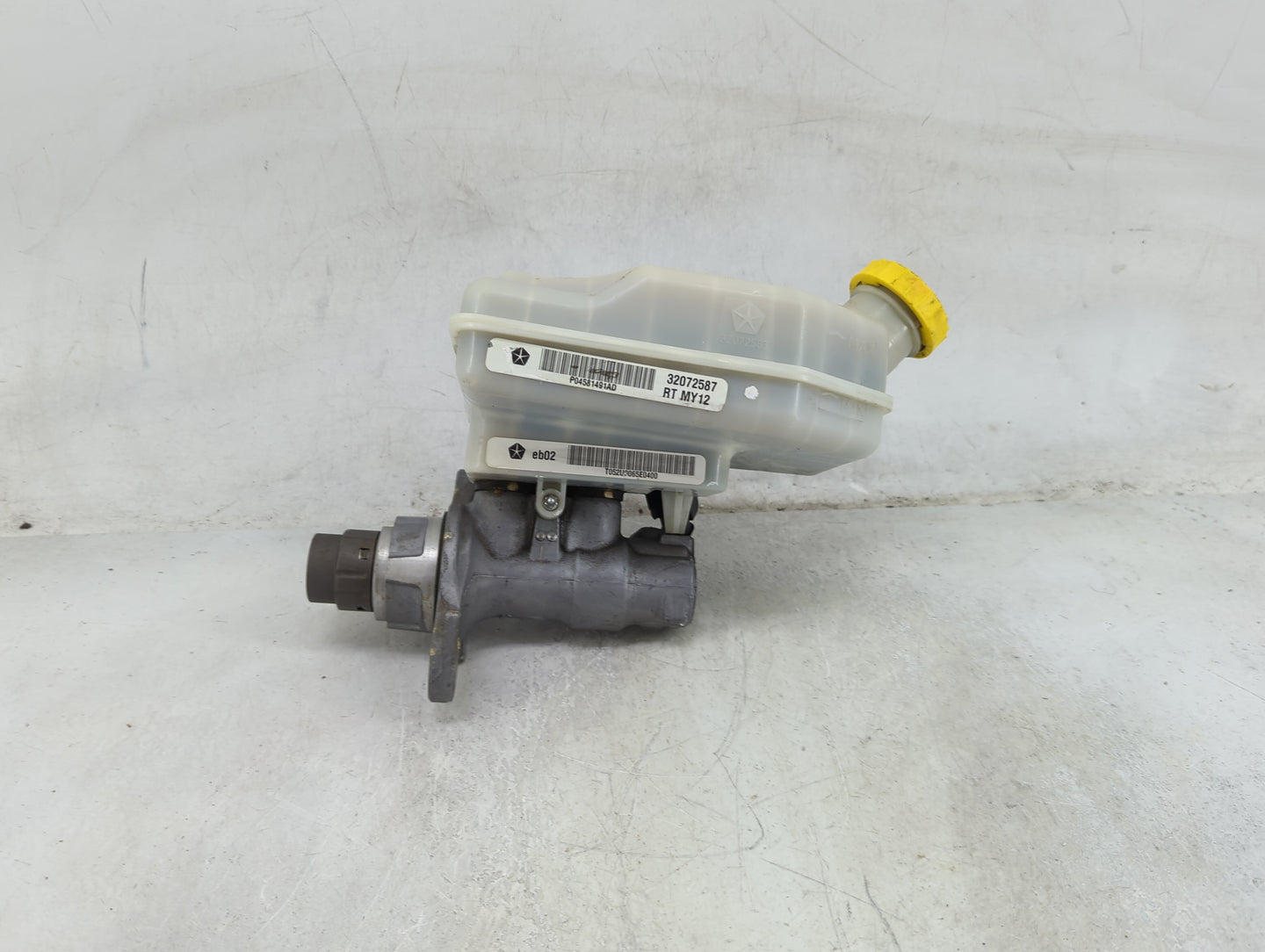 Dodge Caravan Brake Master Cylinder 1490242 - Oemusedautoparts1.com