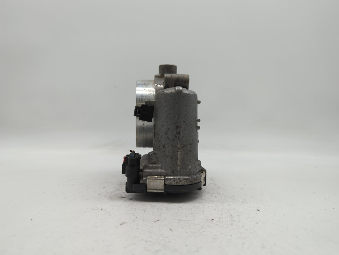 2015 Dodge Caravan Throttle Body P/N:05184349AF 05184349AD, 05184349AB Fits Fits 2011 2012 2013 2014 2016 2017 2018 2019 OEM