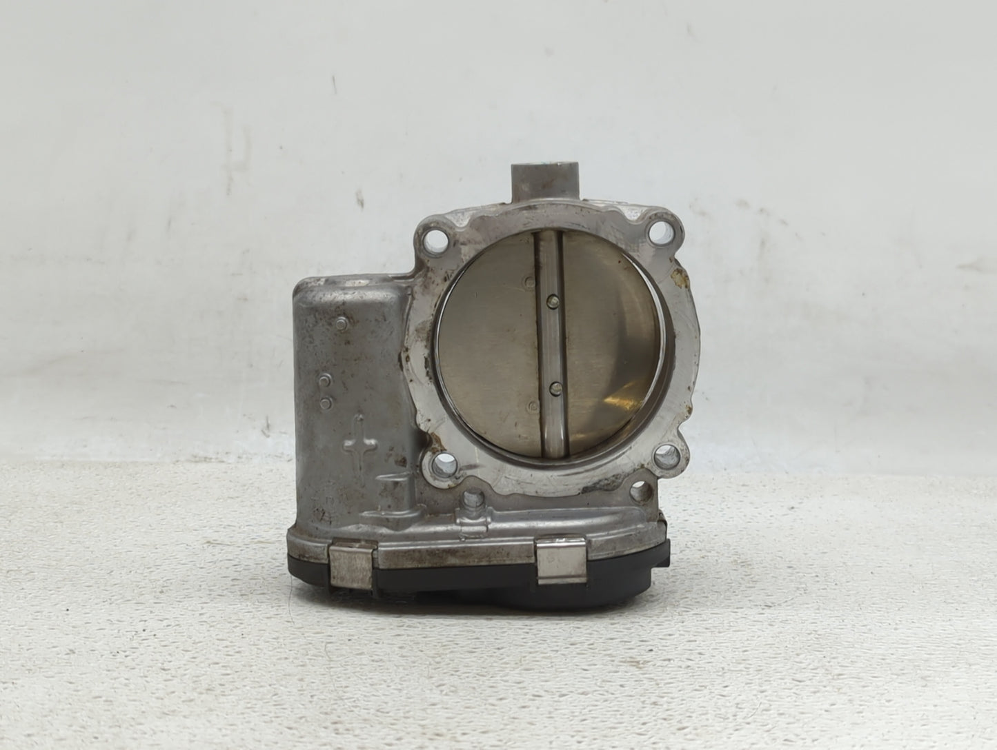 2015 Dodge Caravan Throttle Body P/N:05184349AC Fits Fits 2011 2012 2013 2014 2016 2017 2018 2019 OEM Used Auto Parts - Oemu