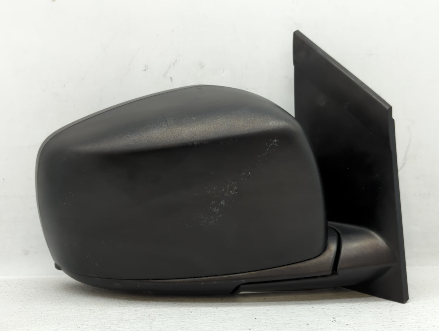 2015 Dodge Caravan Passenger Side View Mirror - Right Door Mirror OEM Used - Oemusedautoparts1.com