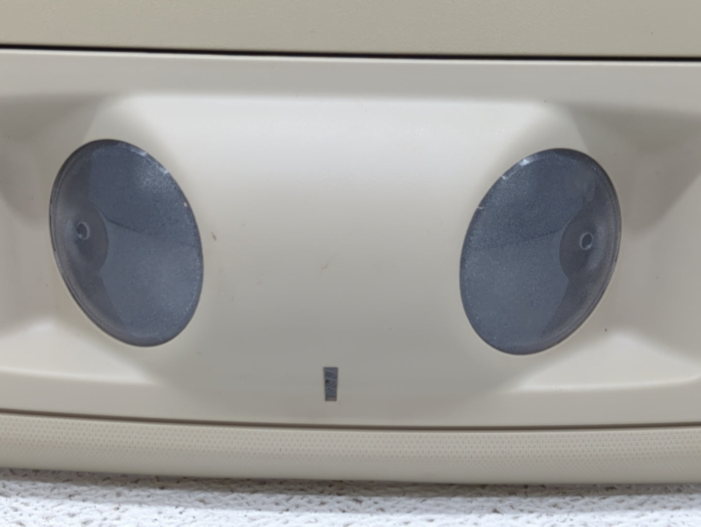 2015 Dodge Caravan Overhead Roof Console - Oemusedautoparts1.com