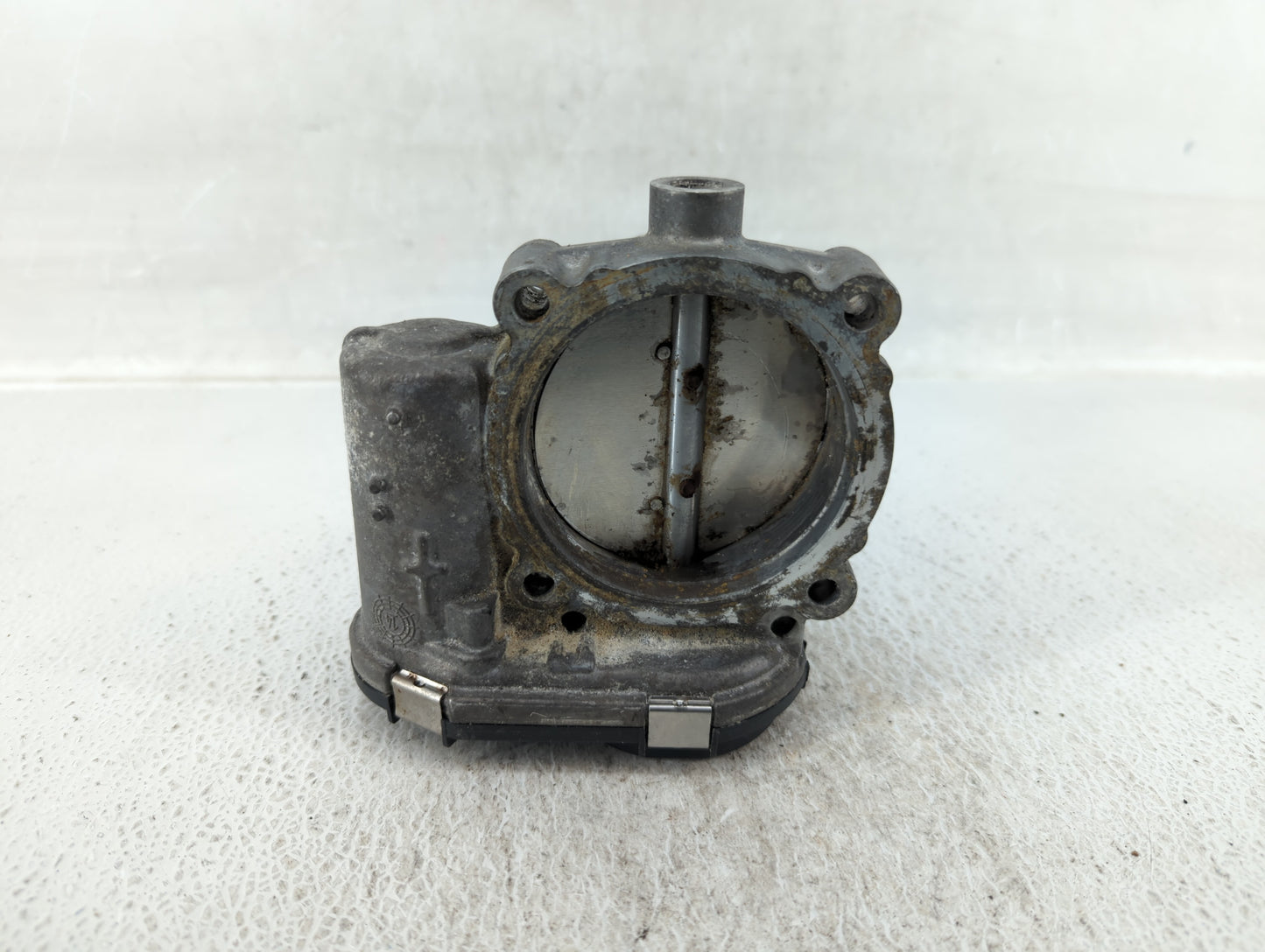 2015 Dodge Caravan Throttle Body P/N:05184349AC Fits Fits 2011 2012 2013 2014 2016 2017 2018 2019 2020 2021 2022 OEM Used Au