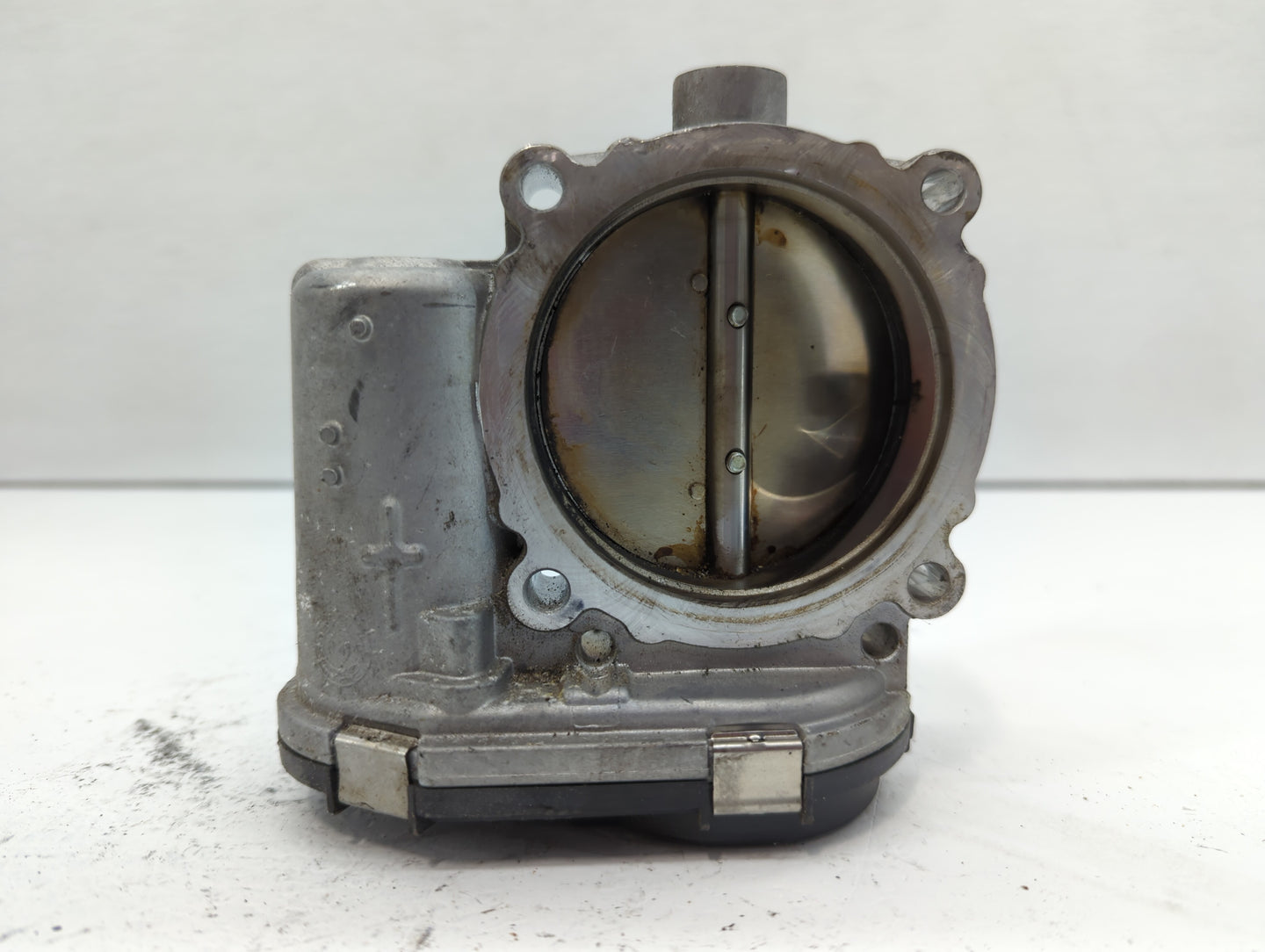 2015 Dodge Caravan Throttle Body P/N:05184349AC Fits Fits 2011 2012 2013 2014 2016 2017 2018 2019 2020 2021 2022 OEM Used Au