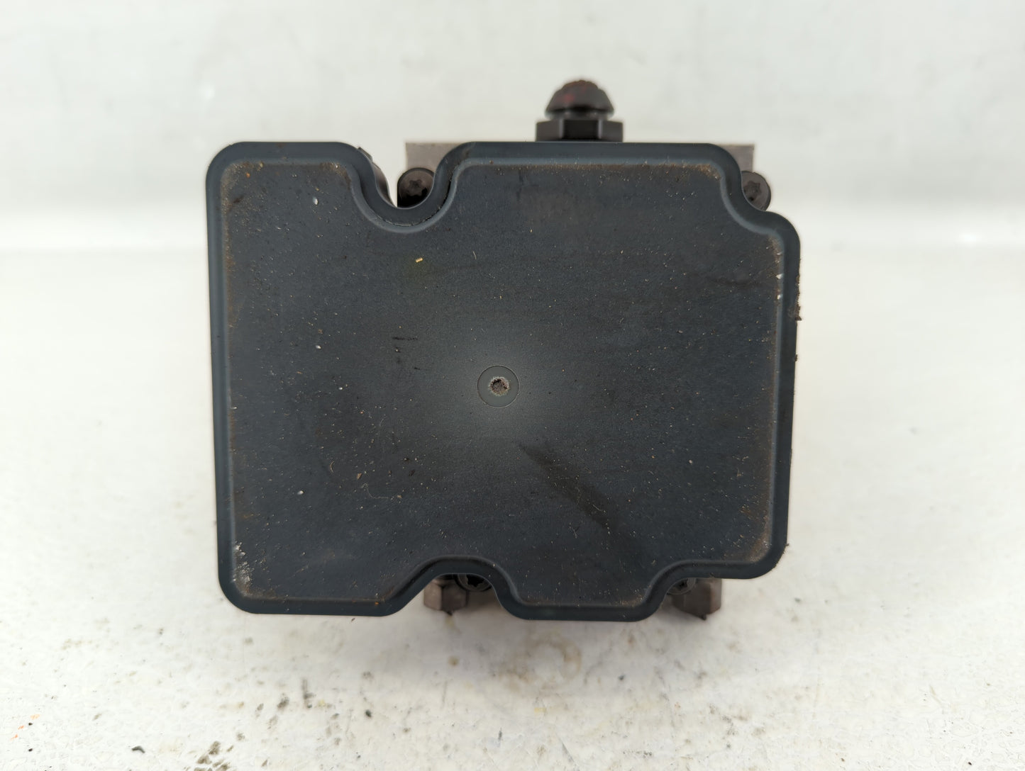 2015 Dodge Caravan ABS Pump Control Module Replacement P/N:P68183803AC Fits Fits 2016 2017 2018 2019 2020 OEM Used Auto Part