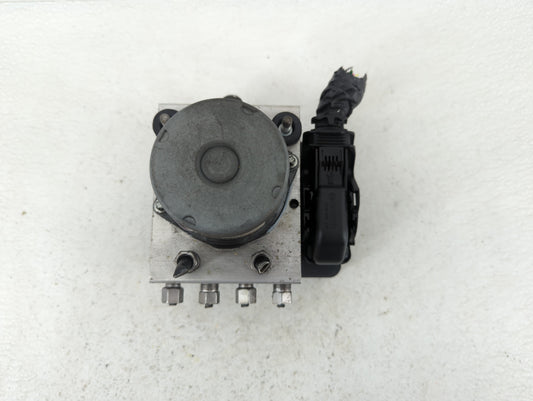 2015 Dodge Caravan ABS Pump Control Module Replacement P/N:O68183803AC Fits Fits 2016 2017 2018 2019 2020 OEM Used Auto Parts