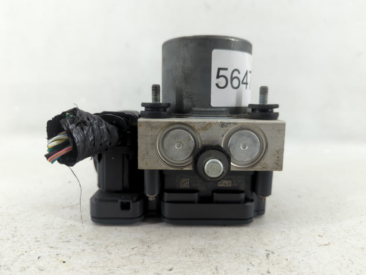 2015 Dodge Caravan ABS Pump Control Module Replacement P/N:O68183803AC Fits Fits 2016 2017 2018 2019 2020 OEM Used Auto Part