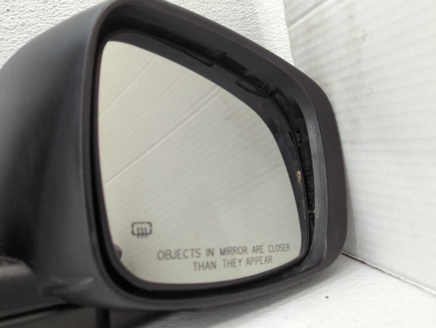 2015 Dodge Caravan Passenger Side View Mirror - Right Door Mirror OEM Used - Oemusedautoparts1.com