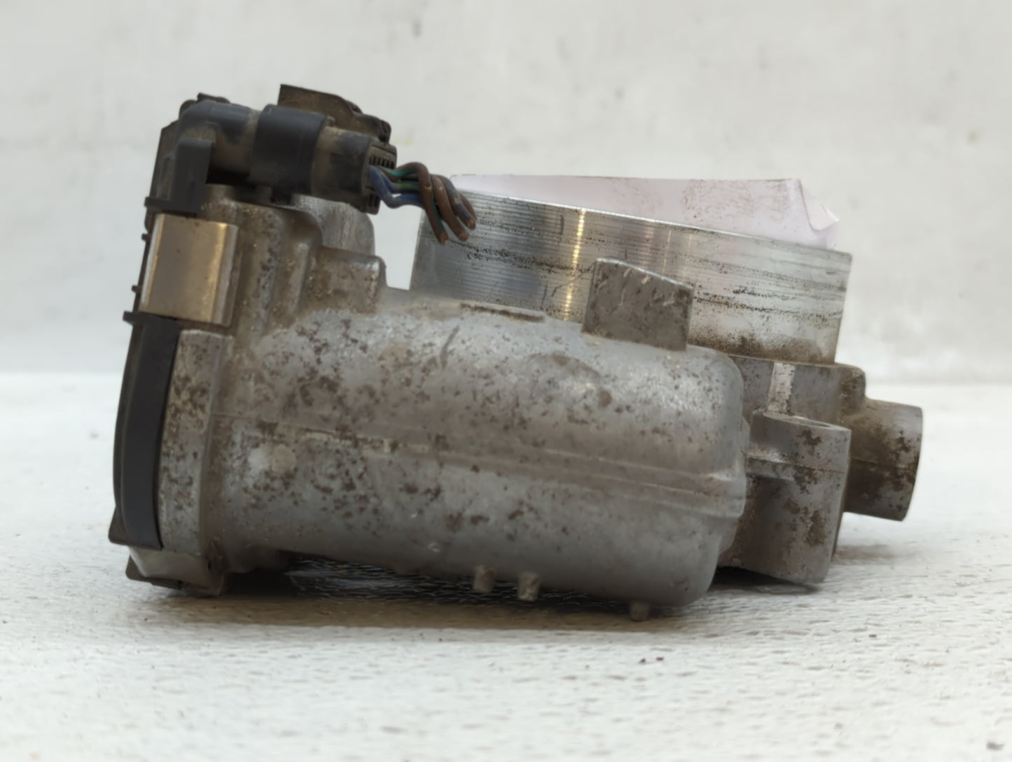 2015 Dodge Caravan Throttle Body P/N:05184349AC Fits Fits 2011 2012 2013 2014 2016 2017 2018 2019 2020 2021 2022 OEM Used Au