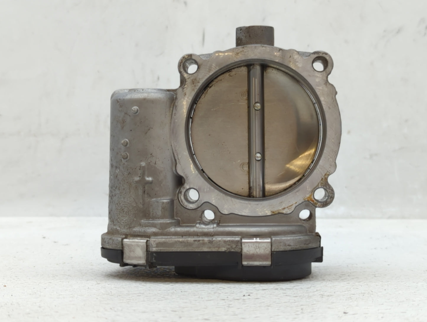 2015 Dodge Caravan Throttle Body P/N:05184349AC Fits Fits 2011 2012 2013 2014 2016 2017 2018 2019 2020 2021 2022 OEM Used Au