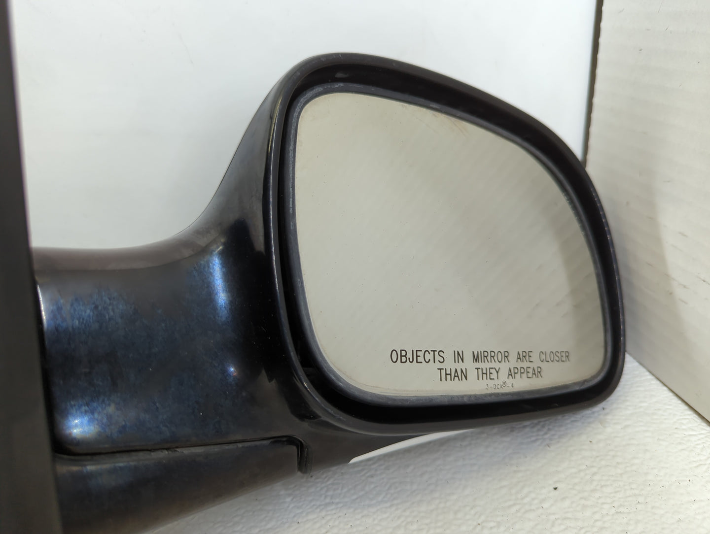 Dodge Caravan Passenger Right Side View Manual Door Mirror Black - Oemusedautoparts1.com