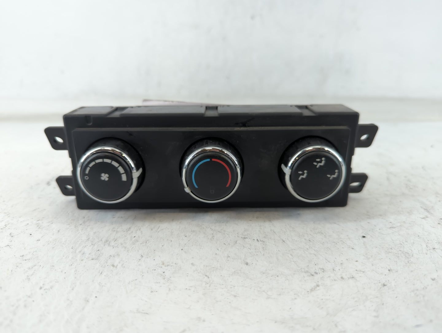 2015 Dodge Caravan Climate Control Module Temperature AC/Heater Replacement P/N:55111312AC Fits OEM Used Auto Parts - Oemuse