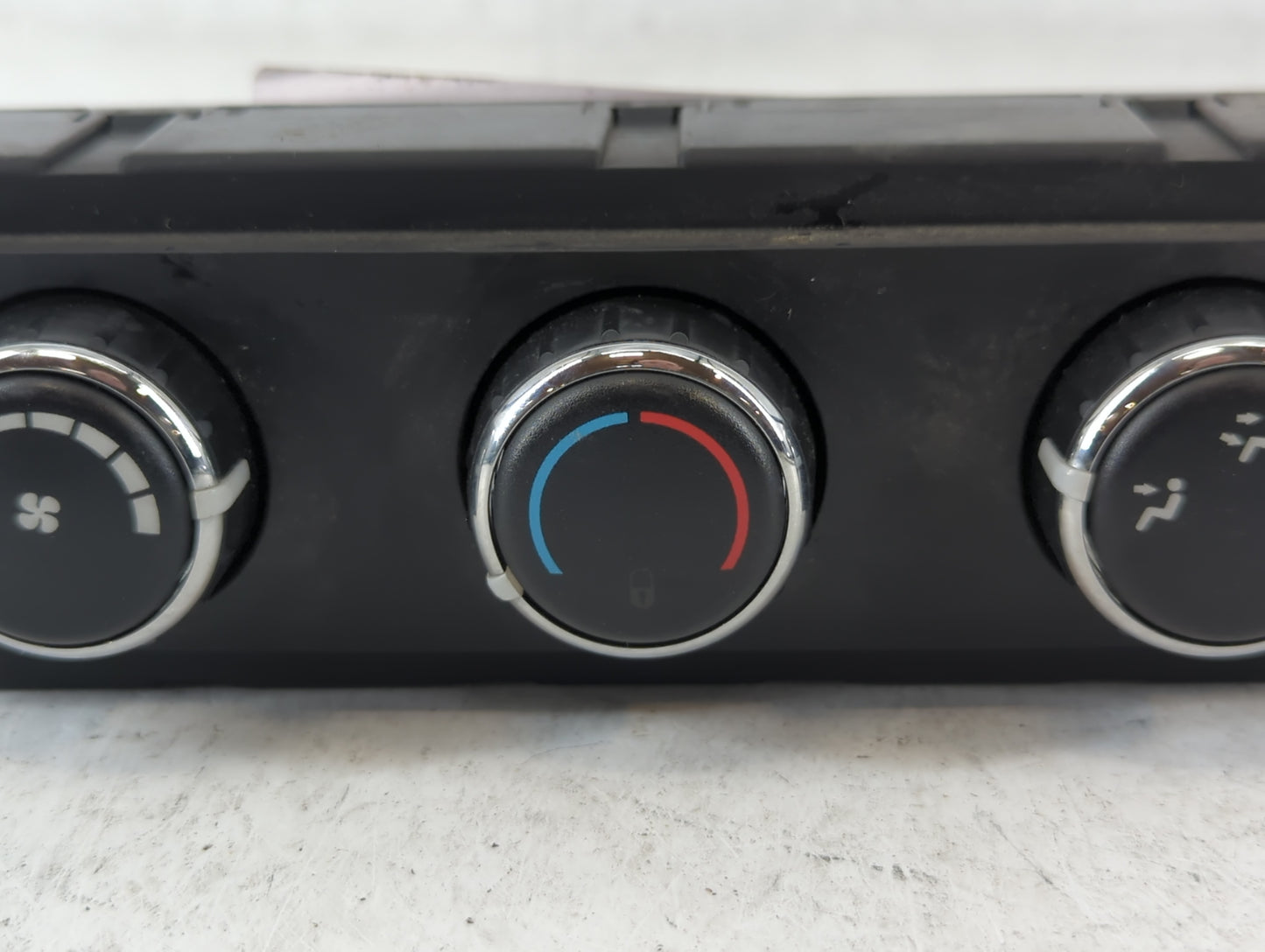 2015 Dodge Caravan Climate Control Module Temperature AC/Heater Replacement P/N:55111312AC Fits OEM Used Auto Parts - Oemuse