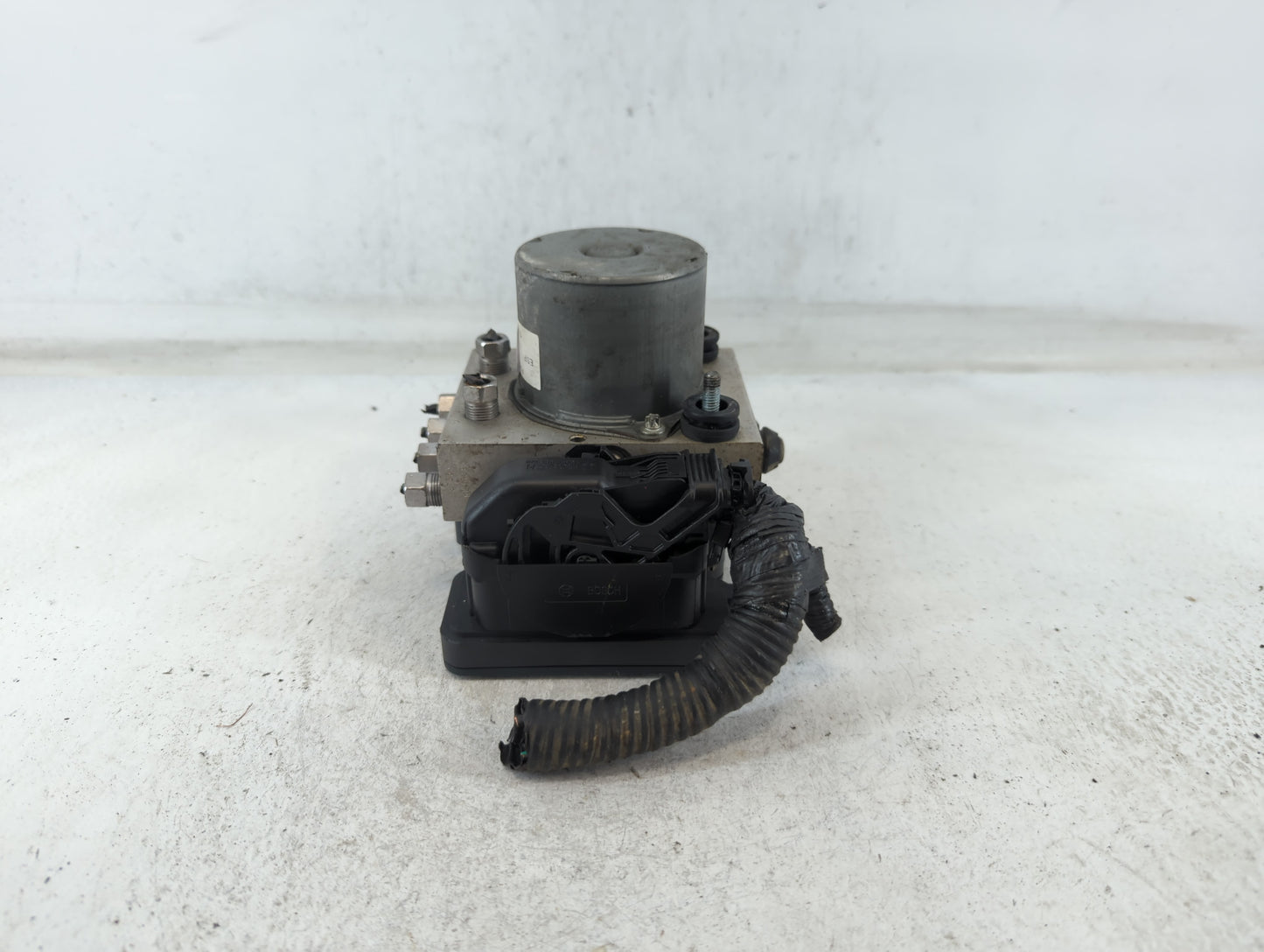 2015 Dodge Caravan ABS Pump Control Module Replacement P/N:68183803AC P68443867AA Fits Fits 2016 2017 2018 2019 2020 OEM Use