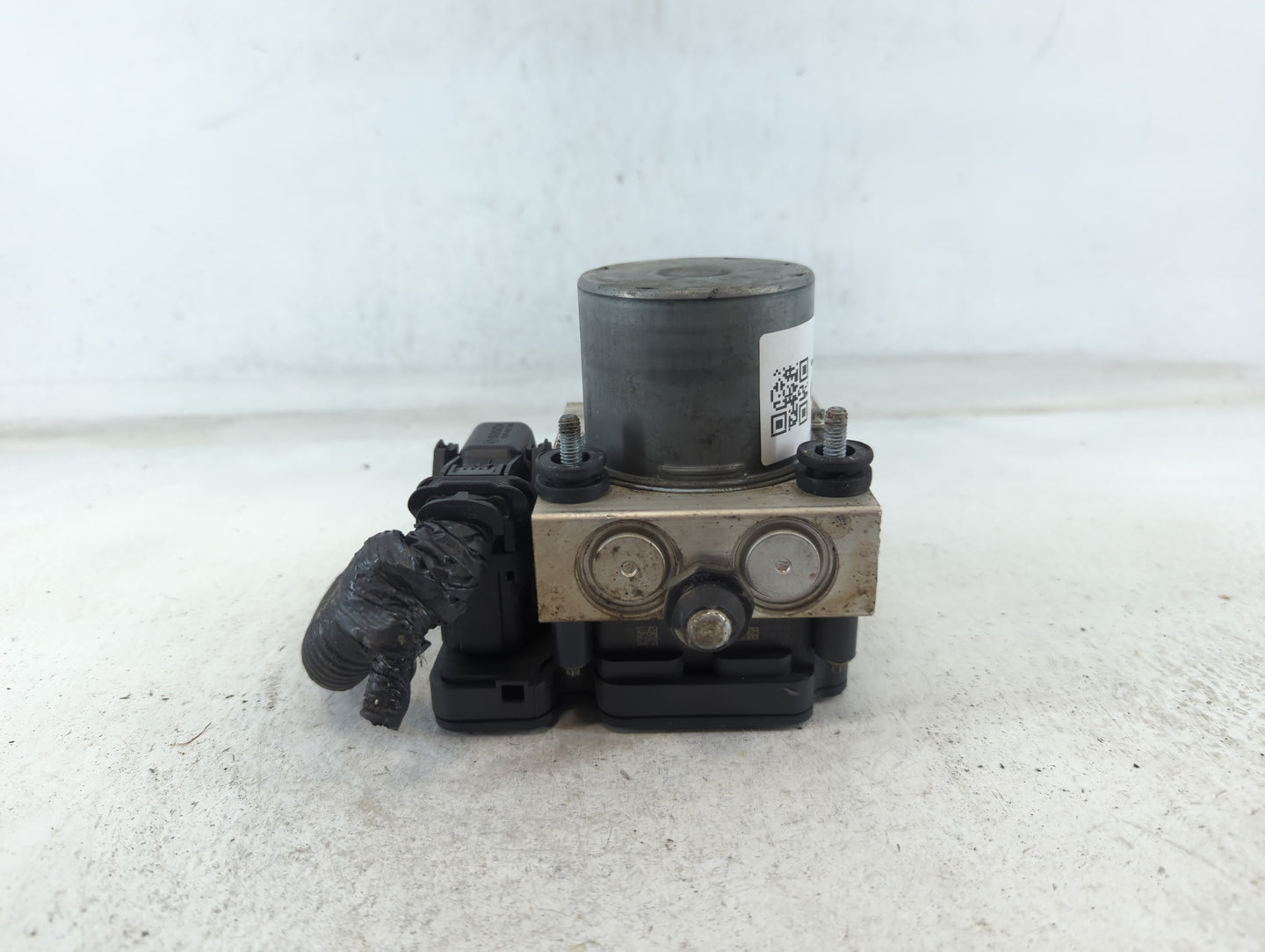 2015 Dodge Caravan ABS Pump Control Module Replacement P/N:68183803AC P68443867AA Fits Fits 2016 2017 2018 2019 2020 OEM Use