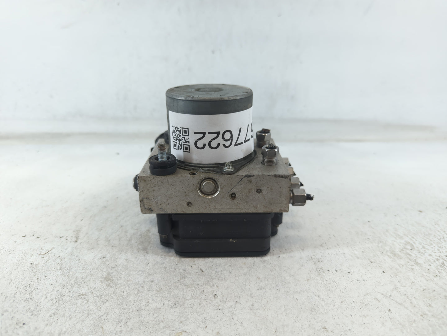 2015 Dodge Caravan ABS Pump Control Module Replacement P/N:68183803AC P68443867AA Fits Fits 2016 2017 2018 2019 2020 OEM Use