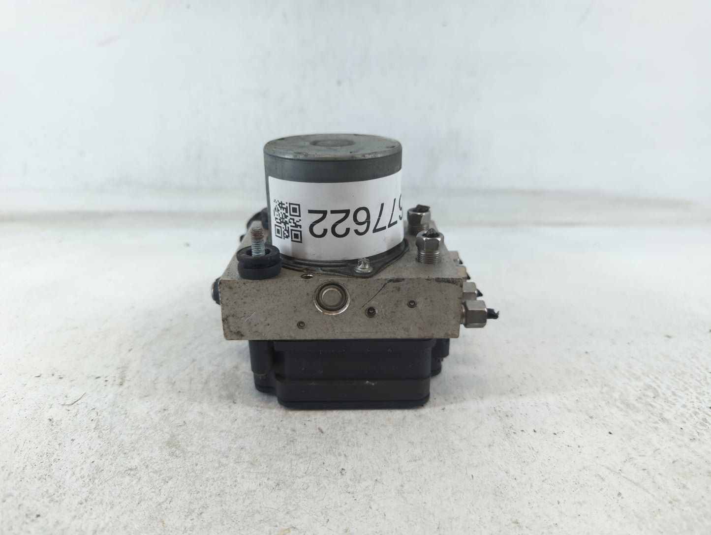 2015 Dodge Caravan ABS Pump Control Module Replacement P/N:68183803AC P68443867AA Fits Fits 2016 2017 2018 2019 2020 OEM Use