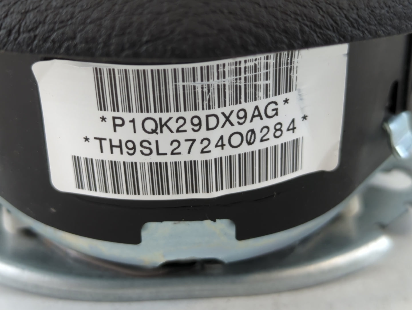 2015 Dodge Caravan Air Bag Driver Left Steering Wheel Mounted P/N:P1QK29DX9AG Fits Fits 2013 2014 2016 2017 2018 2019 2020 O