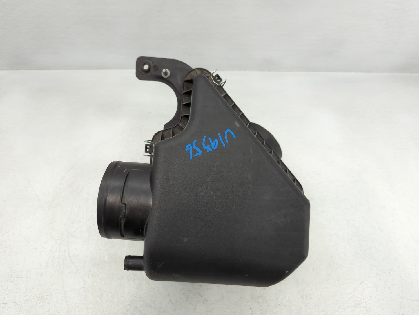 Dodge Caravan Air Cleaner Intake-duct Hose Tube - Oemusedautoparts1.com