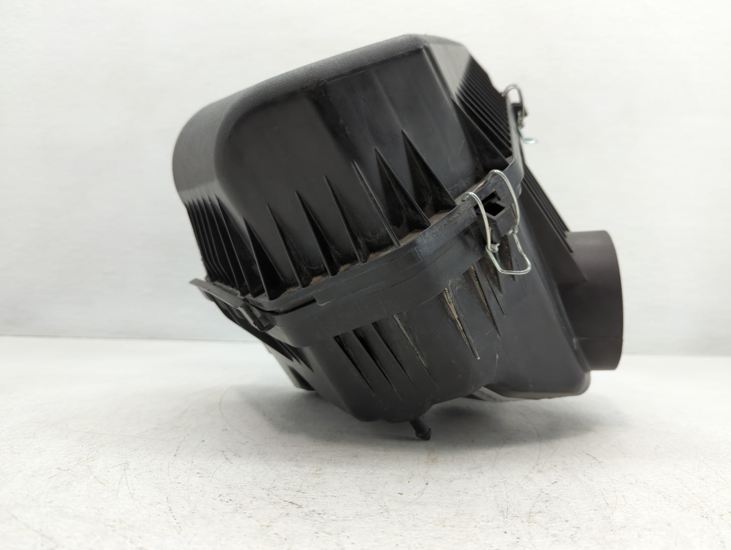 Dodge Caravan Air Cleaner Intake-duct Hose Tube - Oemusedautoparts1.com