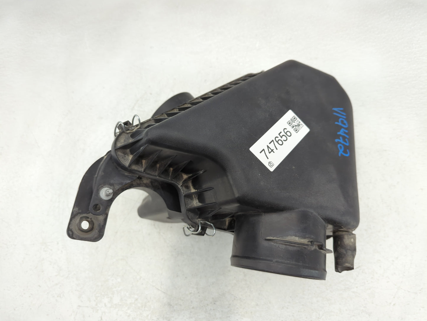 Dodge Caravan Air Cleaner Intake-duct Hose Tube - Oemusedautoparts1.com