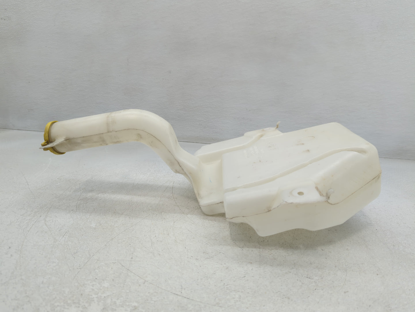 Dodge Caravan Windshield Washer Fluid Reservoir Bottle Oem - Oemusedautoparts1.com