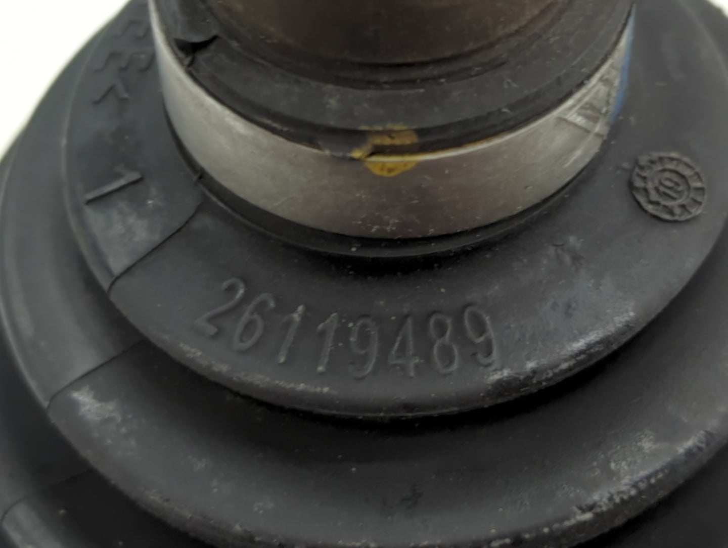 2015 Dodge Caravan Axle Shaft Front Driver Cv C/v - Oemusedautoparts1.com