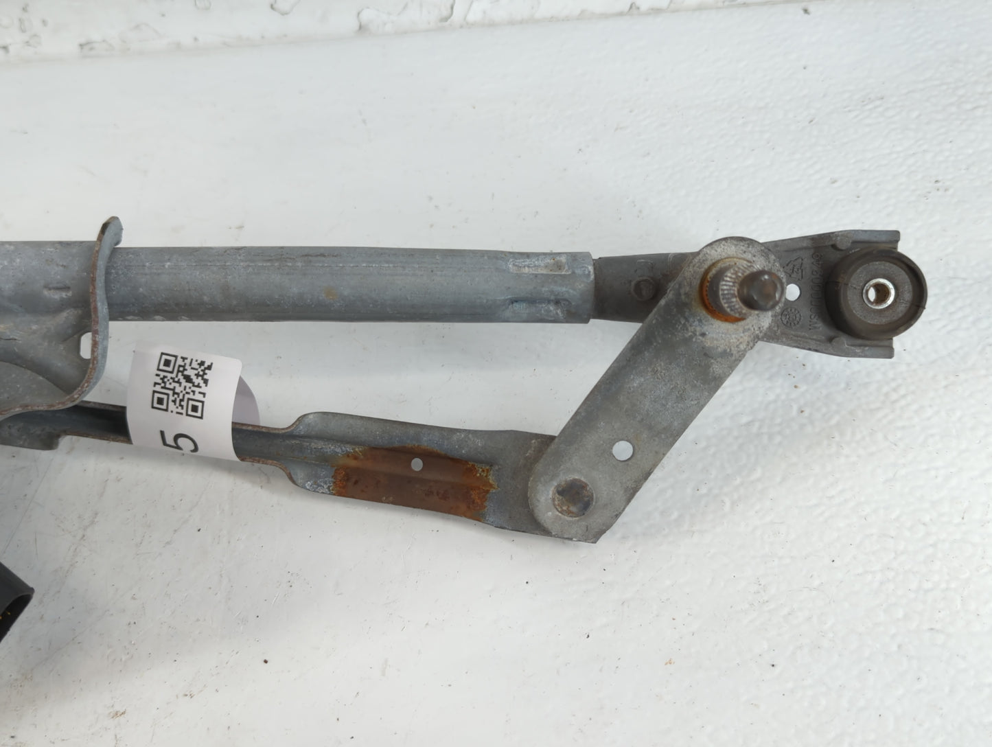 2015 Dodge Caravan Front Windshield Wiper Motor P/N:59990-A-27 E000002572 Fits Fits 2008 2009 2010 2011 2012 2013 2014 2016 