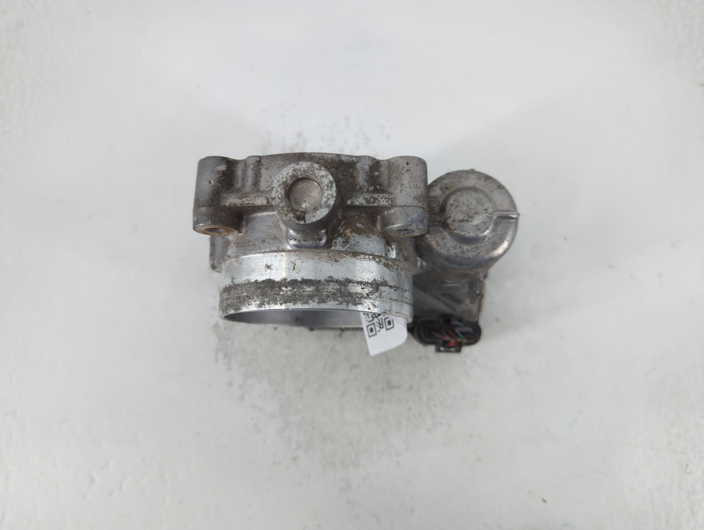 2015 Dodge Caravan Throttle Body P/N:05184349AC Fits Fits 2011 2012 2013 2014 2016 2017 2018 2019 2020 2021 2022 OEM Used Au