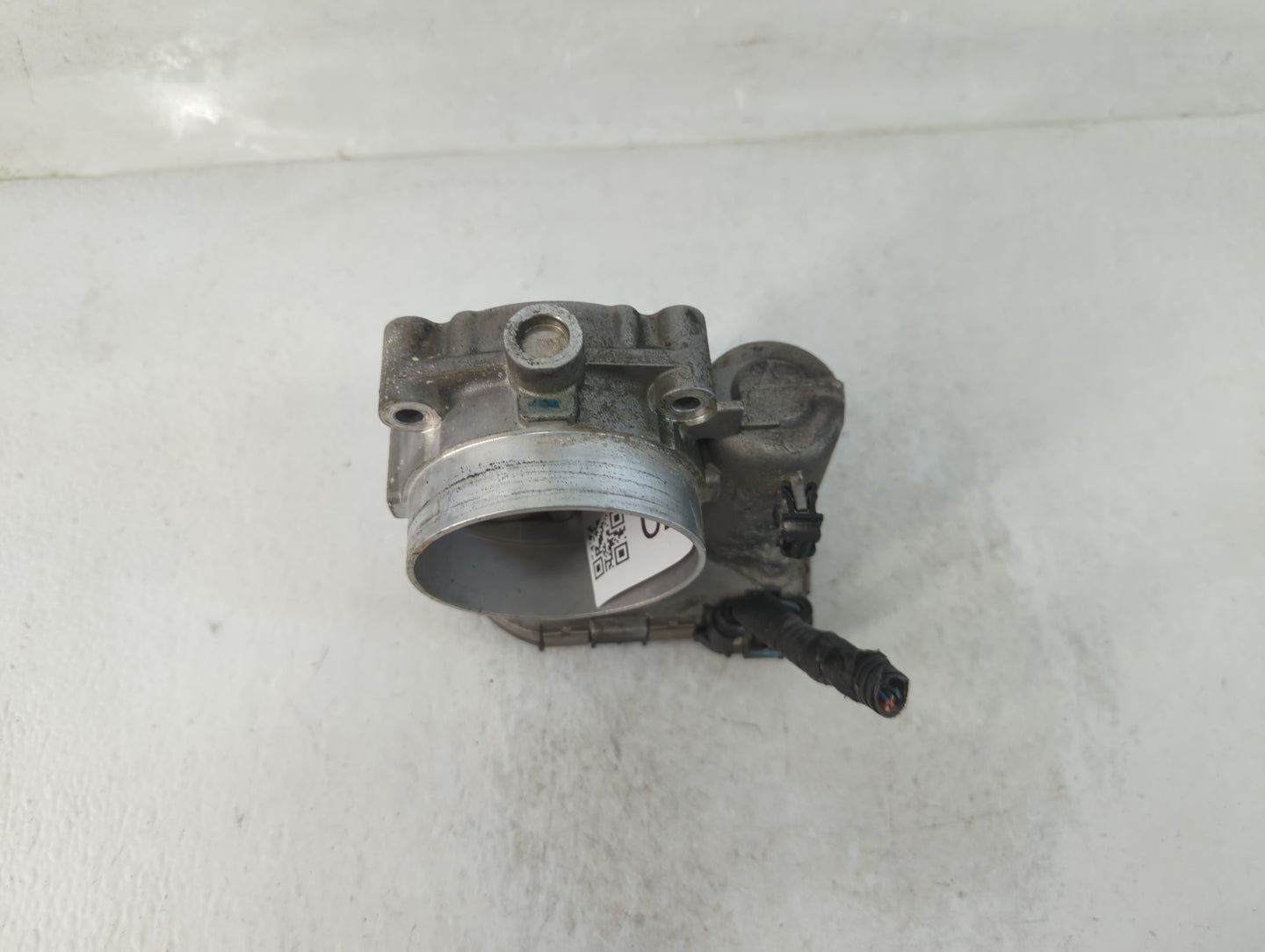 2015 Dodge Caravan Throttle Body P/N:05184349AC Fits Fits 2011 2012 2013 2014 2016 2017 2018 2019 2020 2021 2022 OEM Used Au