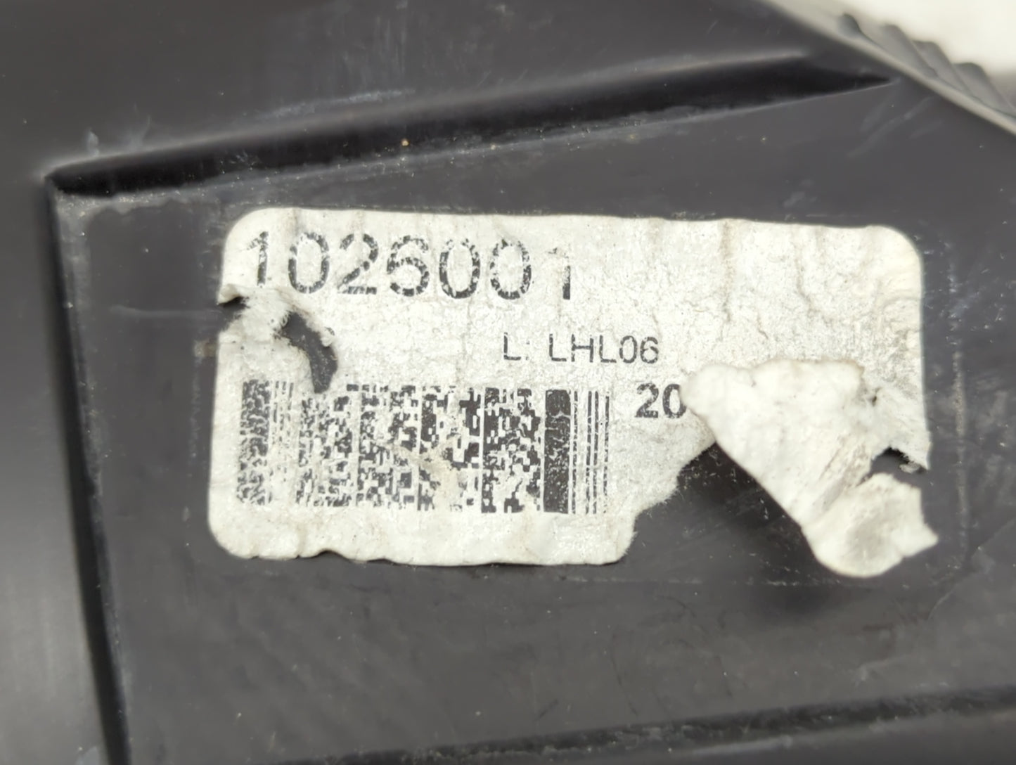 Dodge Caravan Passenger Right Oem Head Light Headlight Lamp - Oemusedautoparts1.com