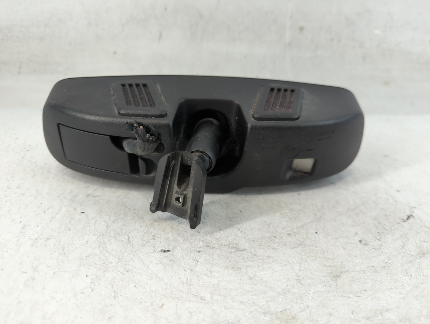 2015 Dodge Caravan Interior Rear View Mirror Replacement OEM P/N:E11026130 Fits OEM Used Auto Parts - Oemusedautoparts1.com