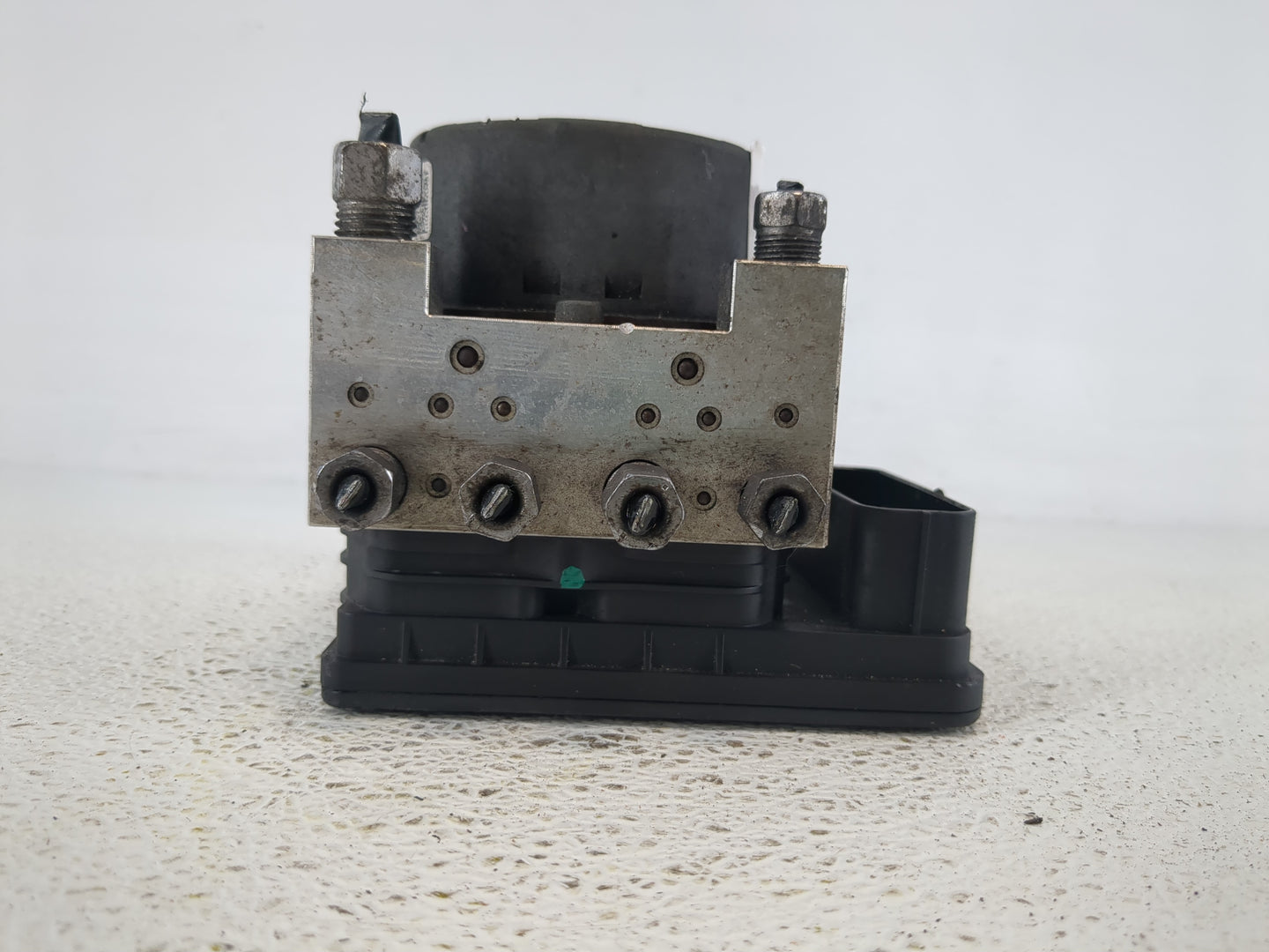 2015-2016 Dodge Challenger ABS Pump Control Module Replacement P/N:P68164739AF P68257875AB, P68257875AA Fits Fits 2015 2016 