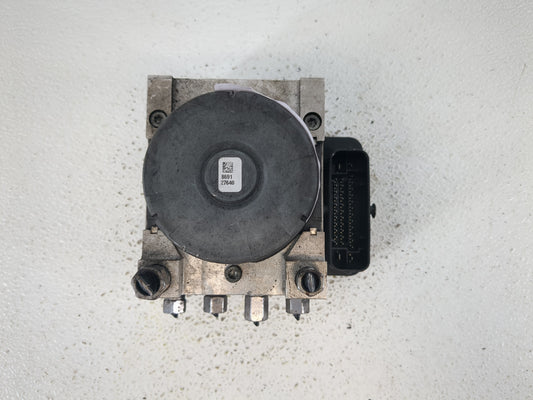 2015-2016 Dodge Challenger ABS Pump Control Module Replacement P/N:P68164739AF P68257875AB, P68257875AA Fits Fits 2015 2016 OEM Used Auto Parts