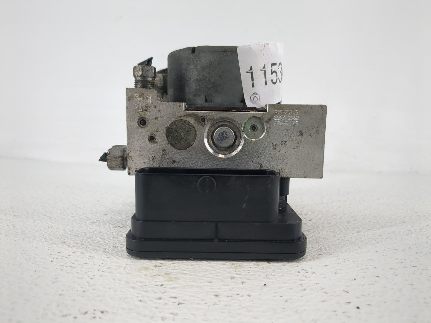 2015-2016 Dodge Challenger ABS Pump Control Module Replacement P/N:P68290444AA Fits Fits 2015 2016 OEM Used Auto Parts - Oem