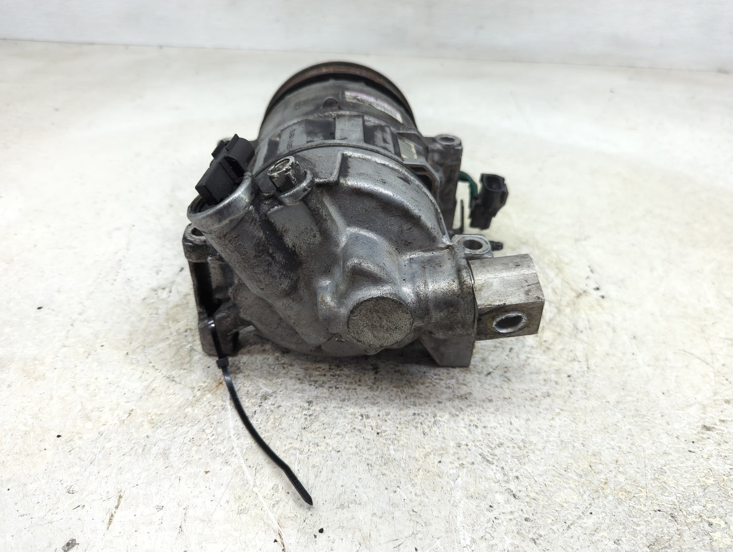 2015-2022 Dodge Challenger Air Conditioning A/c Ac Compressor Oem - Oemusedautoparts1.com